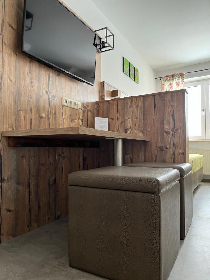 Hofmann'S Apartements & Ferienwohnungen Oberdachstetten Esterno foto