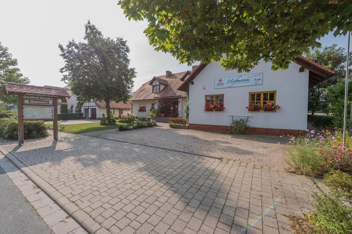 Hofmann'S Apartements & Ferienwohnungen Oberdachstetten Esterno foto