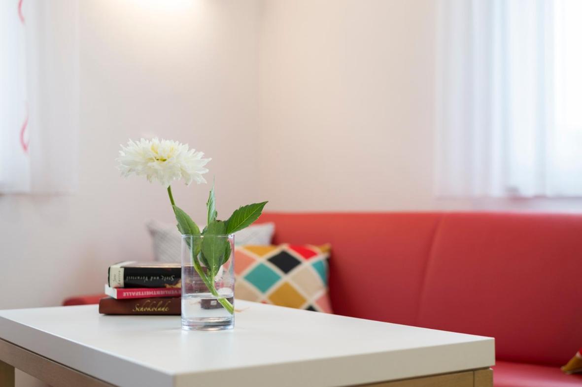 Hofmann'S Apartements & Ferienwohnungen Oberdachstetten Esterno foto
