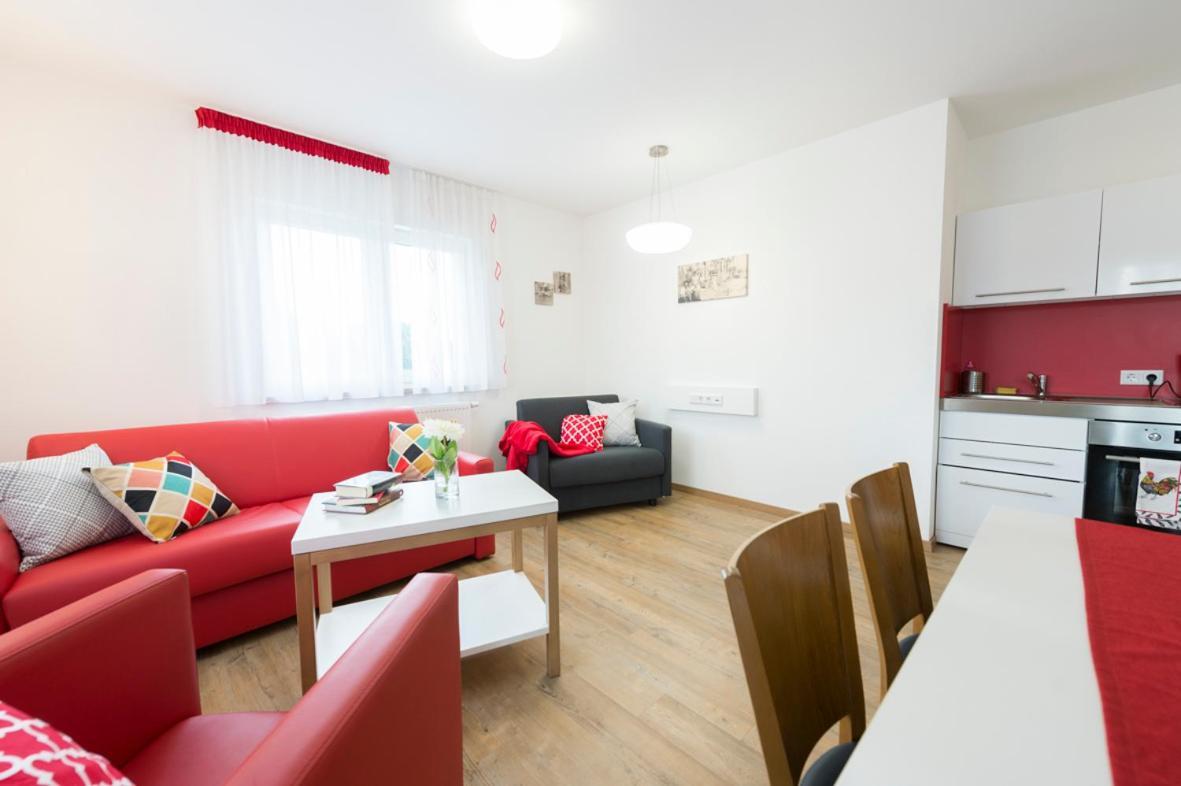 Hofmann'S Apartements & Ferienwohnungen Oberdachstetten Esterno foto